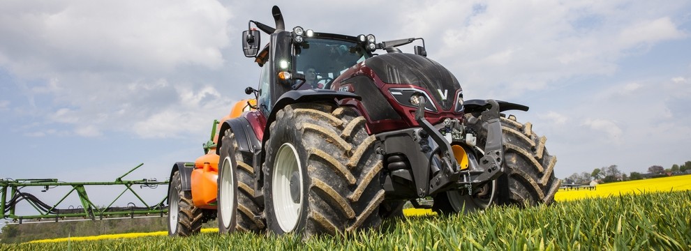 VALTRA_P4J1411_88425